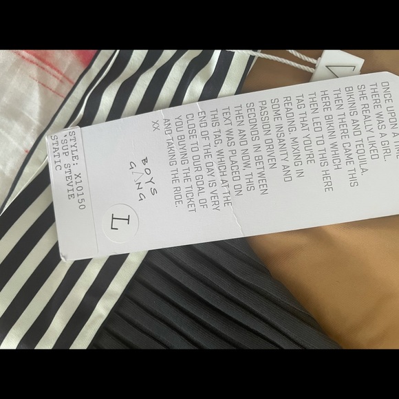 boys + arrows Sup Stevie top - Picture 4 of 7